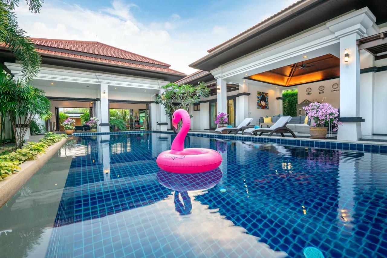 Jewels Villas Phuket пляж Сурин Екстер'єр фото