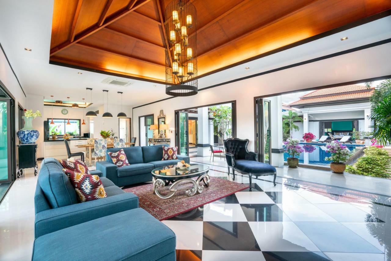 Jewels Villas Phuket пляж Сурин Екстер'єр фото