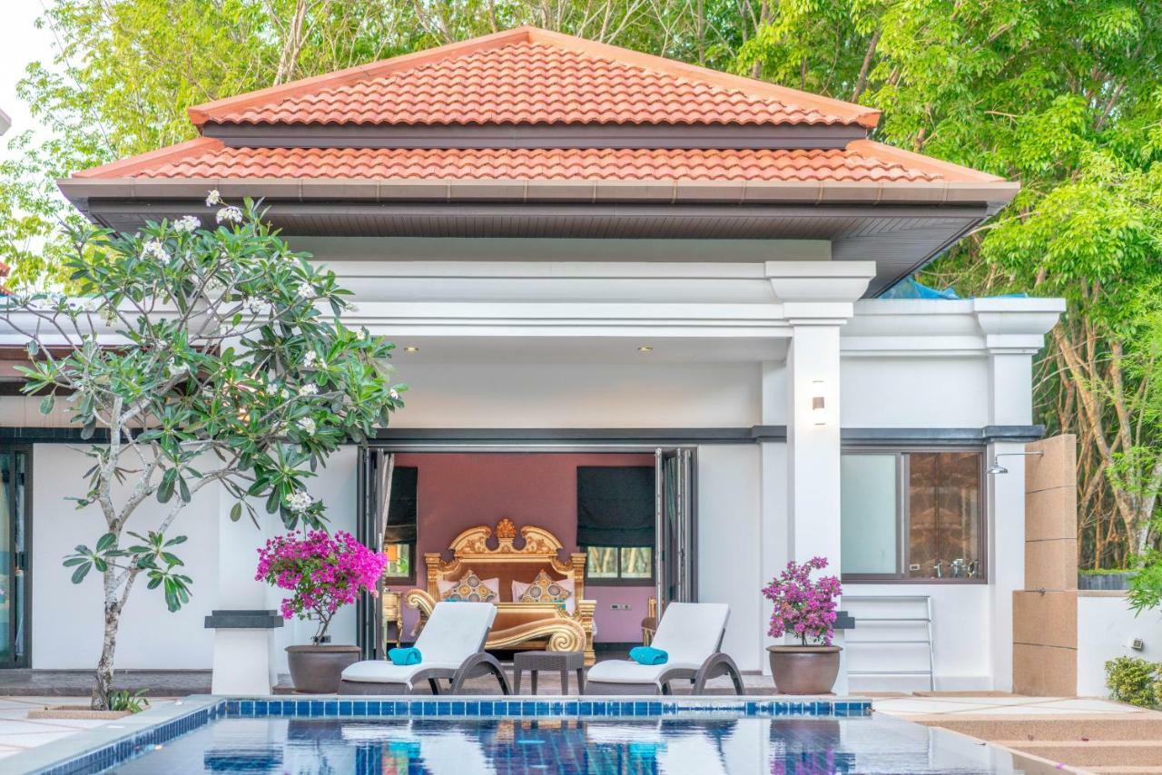 Jewels Villas Phuket пляж Сурин Екстер'єр фото