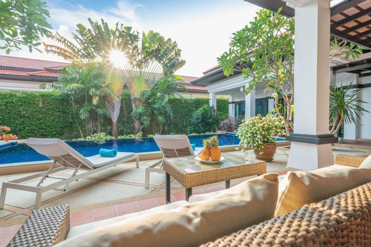 Jewels Villas Phuket пляж Сурин Екстер'єр фото